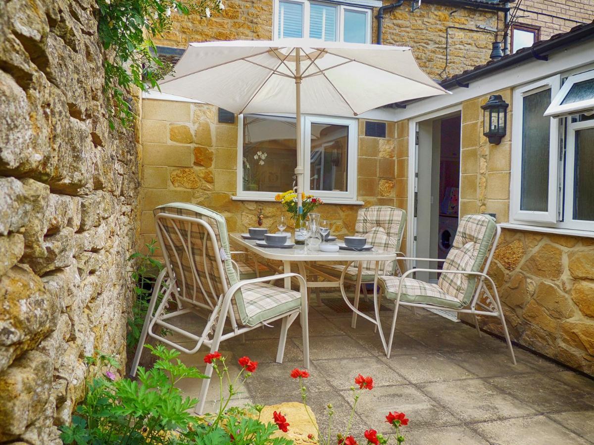 Woodbine Cottage Bourton-on-the-Water Exteriör bild